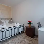 Dorsoduro Apartamento *